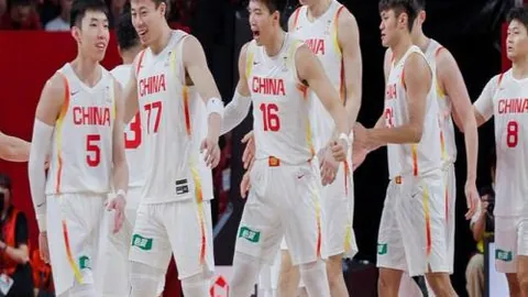 小因扎吉表现卓越获马洛塔盛赞，续约稳；国际米兰力争上游，保持斗志不懈